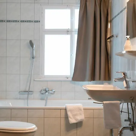 Haus Barbara 아파트 *